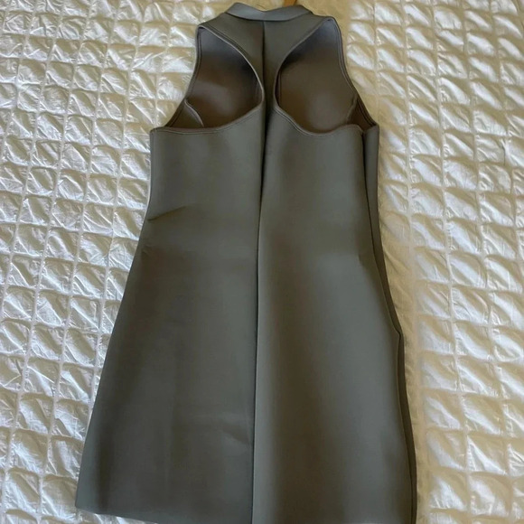 Skims gray rubberized scuba swim front zip mock neck dress - Picture 9 of 11